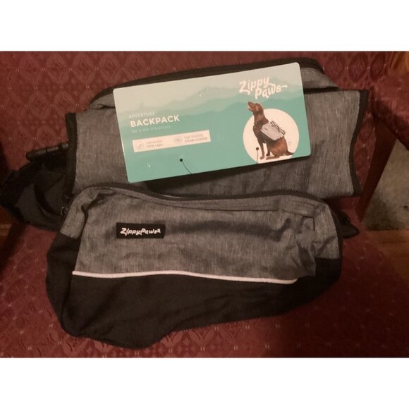 Zippy Paws Adventure Backpack For Medium Dogs Lightweight, Large Pockets - Picture 2 of 9